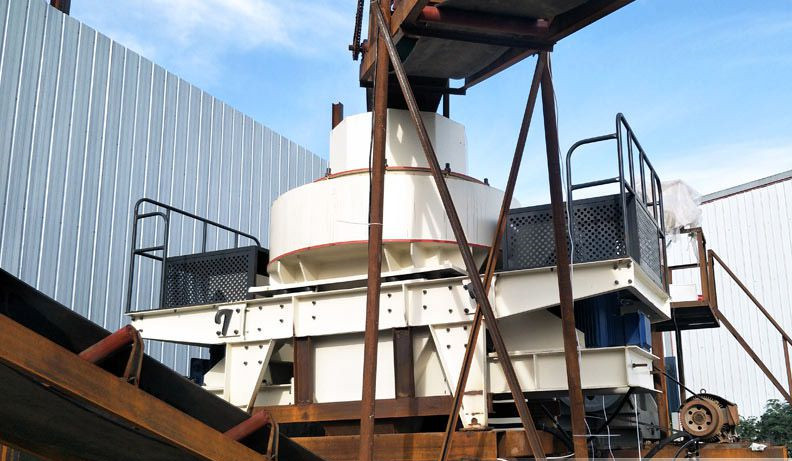 VSI沖擊式制砂機現(xiàn)場實拍 VSI沖擊式制砂機現(xiàn)場實拍