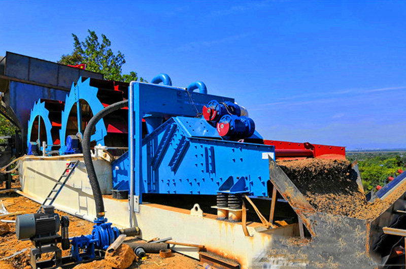 俄羅斯客戶(hù)洗沙作業(yè)現(xiàn)場(chǎng)