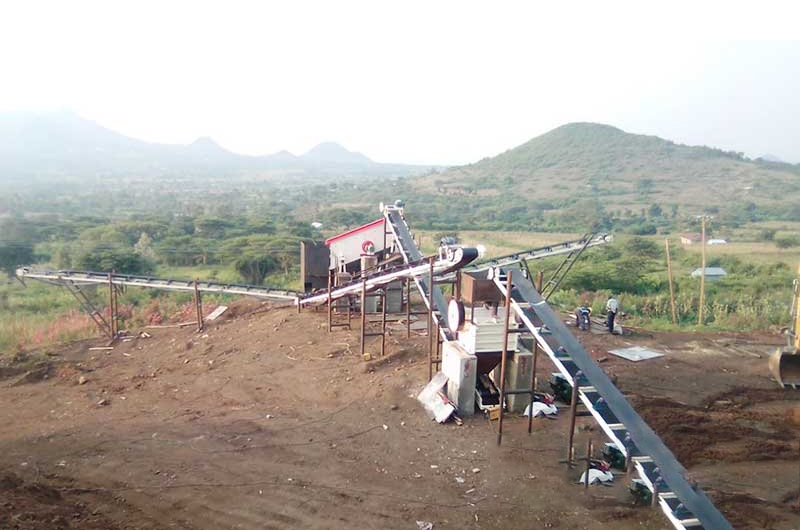 混凝土機制砂生產現(xiàn)場